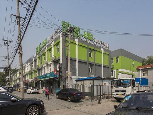 福建伸缩体育看台座椅设施产品问题解决方案